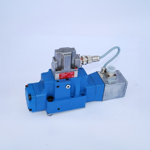 A válvula proporcional hidráulica é um componente hidráulico de ampla utilização na indústria, e dotado de um sistema mais complexo que as outras válvulas comuns.